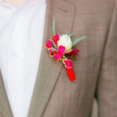 Бутоньерка Д7194 - Салон цветов Долина Роз