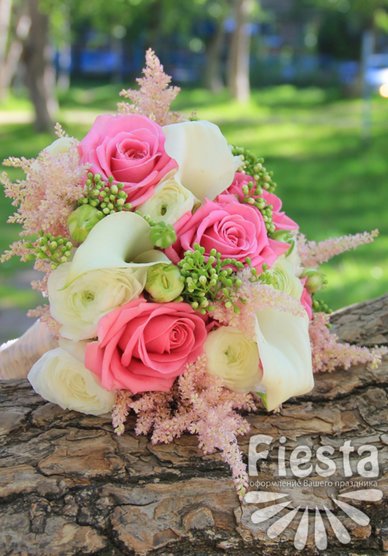 Букет Ф8262 - Мастерская праздничного декора ФИЕСТА