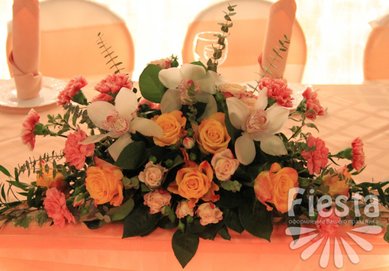 Цветочная композиция Ф8272 - Мастерская праздничного декора ФИЕСТА