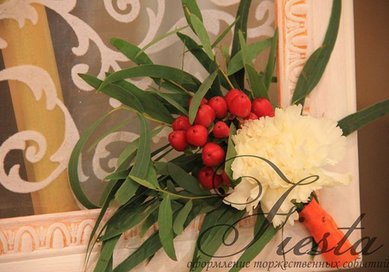 Аксессуар из цветов Ф8437 - Мастерская праздничного декора ФИЕСТА