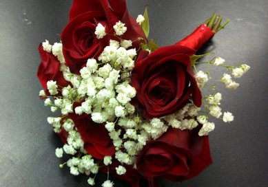 Аксессуар из цветов Д8446 - Салон цветов Долина Роз