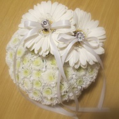 Аксессуар из цветов Д8458 - Салон цветов Долина Роз