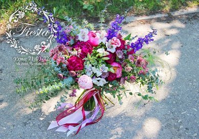 Букет Ф9724 - Мастерская праздничного декора ФИЕСТА