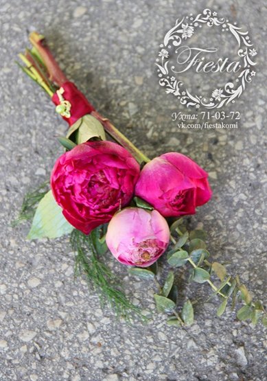 Бутоньерка Ф9752 - Мастерская праздничного декора ФИЕСТА