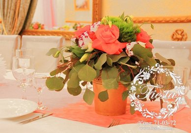 Цветочная композиция Ф9763 - Мастерская праздничного декора ФИЕСТА
