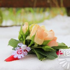 Бутоньерка Ф8421