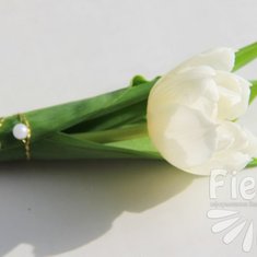 Бутоньерка Ф8424