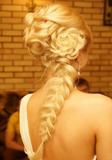 Прическа на свадьбу К16574 - Стилист-визажист КРАСА-КОСА