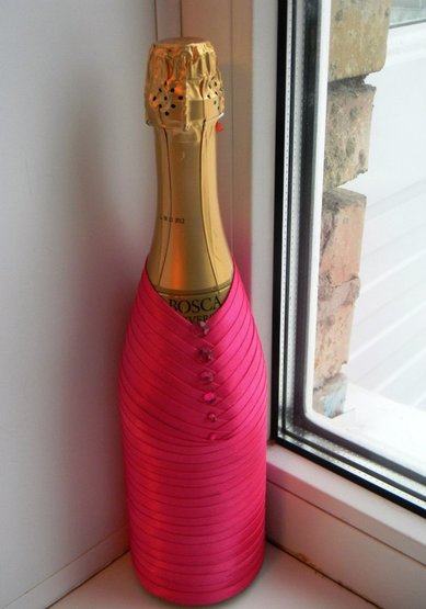 Оформление бутылки А57694 - Мастерская свадебных аксессуаров и подарков АСЕНИЯ